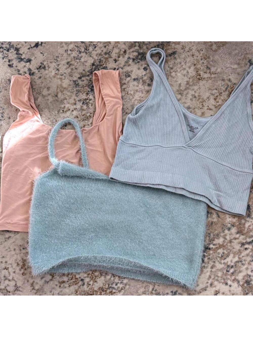 Aerie (Various Brands) 3 Tops Bundle; Crop Fit, Women's Size Medium